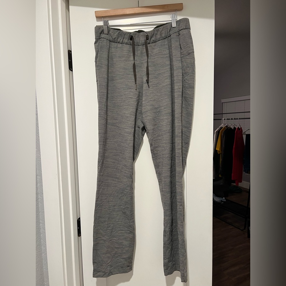 Lululemon lounge pants